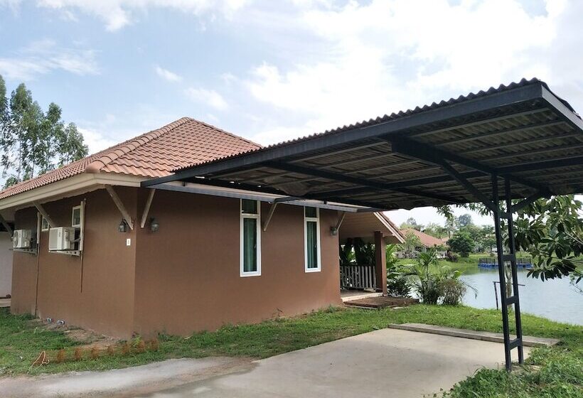 호텔 Pirom Lake And Resort