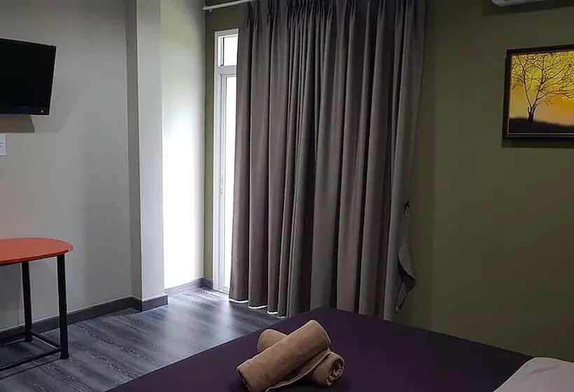 Hotelli Room 18 At Ptt Wangchao