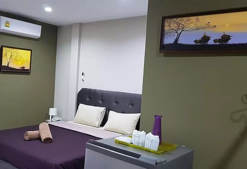 Hotelli Room 18 At Ptt Wangchao