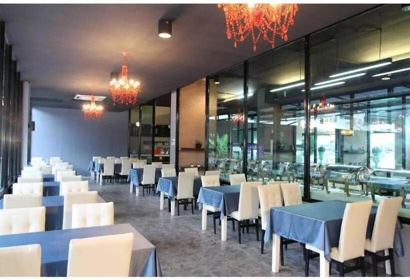 Hotelli Royal King Suite