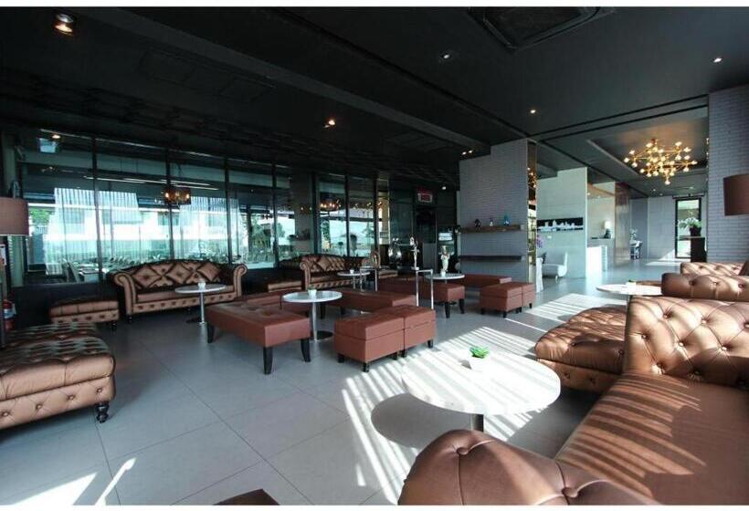 酒店 Royal King Suite