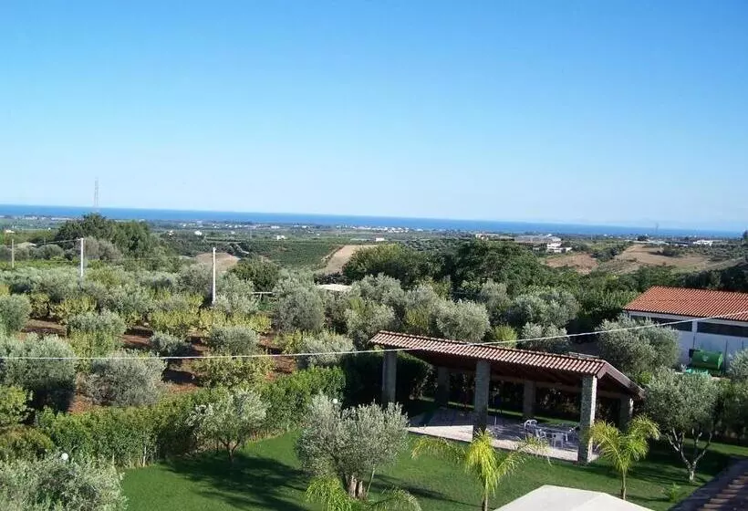 田舎風ホテル Agriturismo La Tavernetta