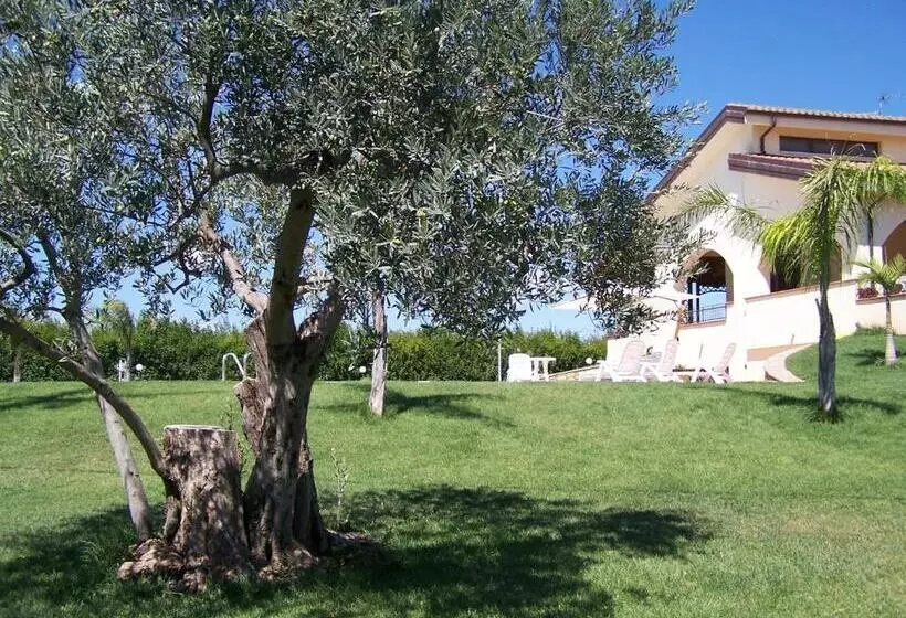 田舎風ホテル Agriturismo La Tavernetta