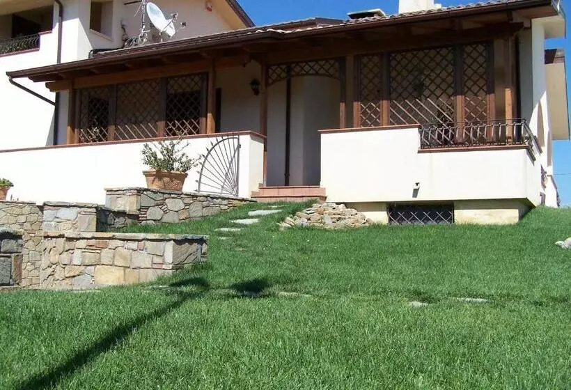 田舎風ホテル Agriturismo La Tavernetta