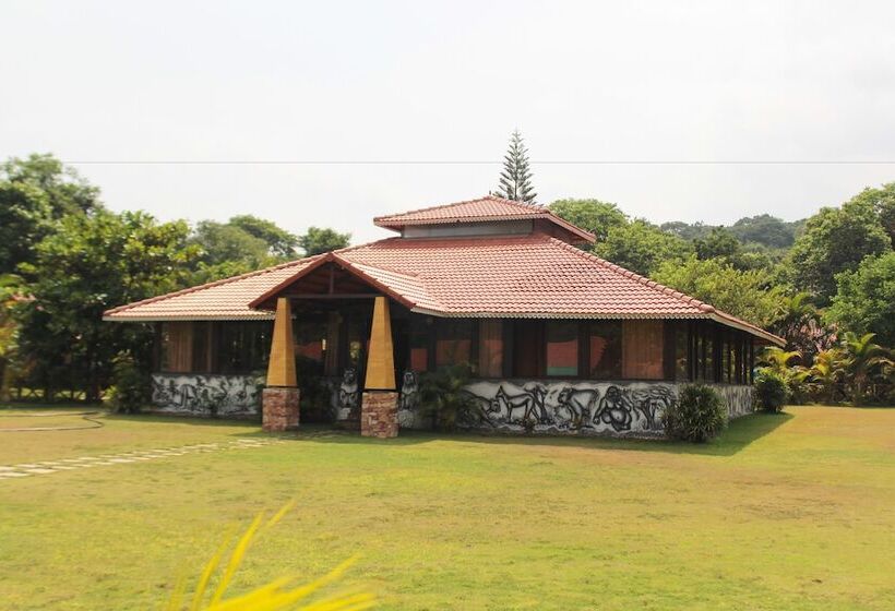 호텔 Shangri La Jungle Resort