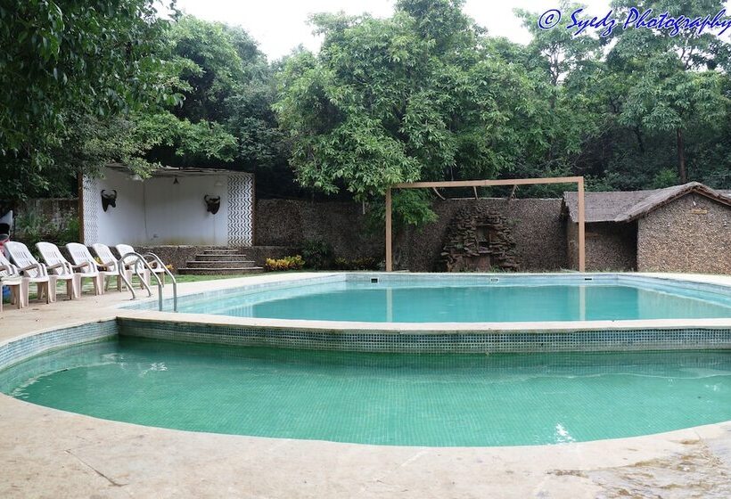 호텔 Shangri La Jungle Resort