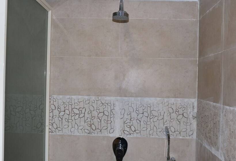 호텔 Shangri La Jungle Resort