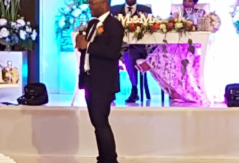 Отель The Zunguness