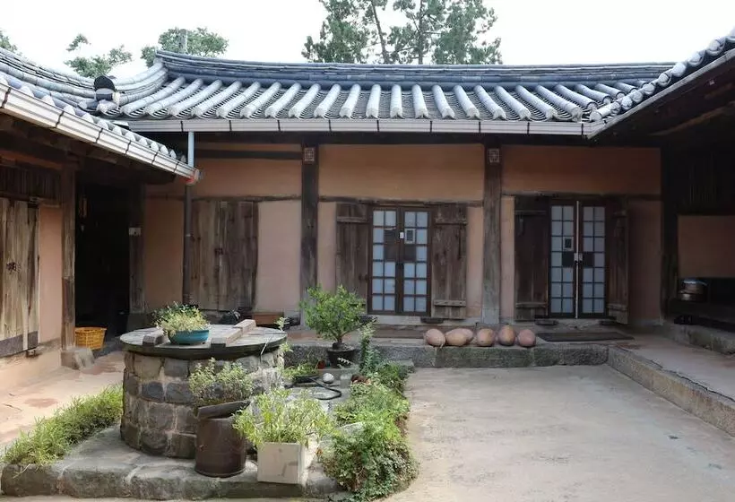 Majatalo Gyeamgotaek