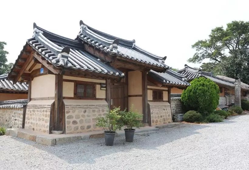 Majatalo Gyeamgotaek