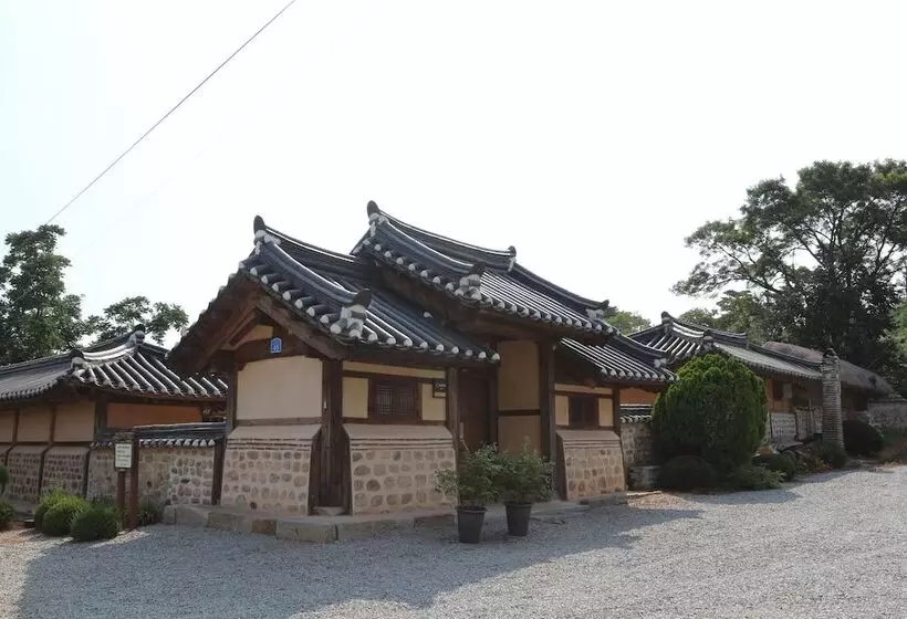 Majatalo Gyeamgotaek