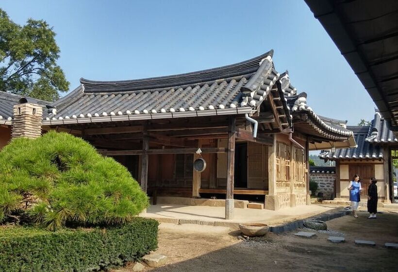 Pensión Gyeamgotaek