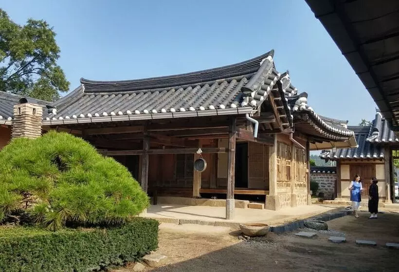 Majatalo Gyeamgotaek