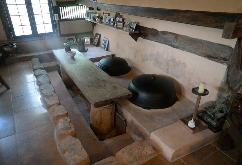 Pensión Gyeamgotaek