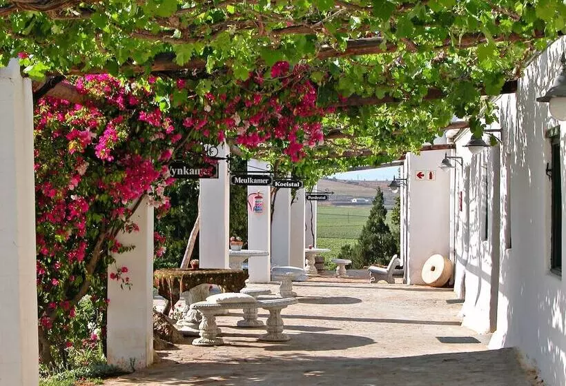 Majatalo Melkboomsdrift Guest House & Conference Centre
