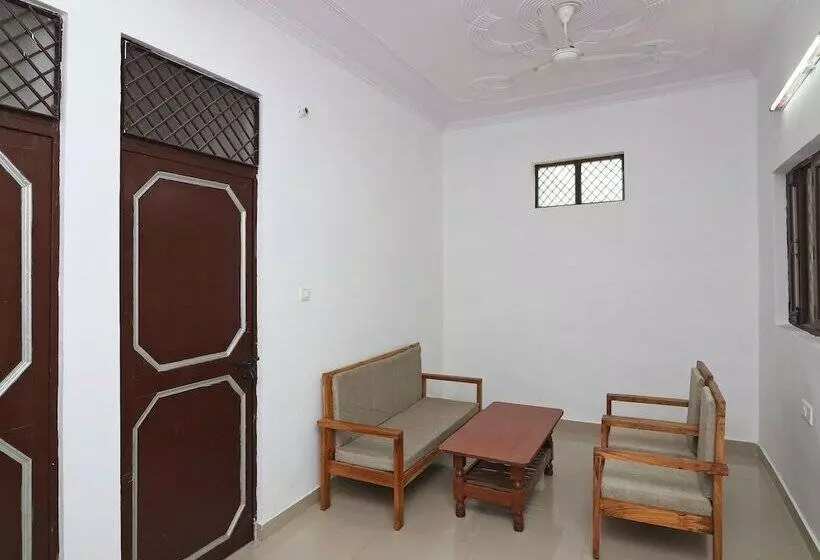 پانسیون Oyo Home 14149 Pleasant 1bhk