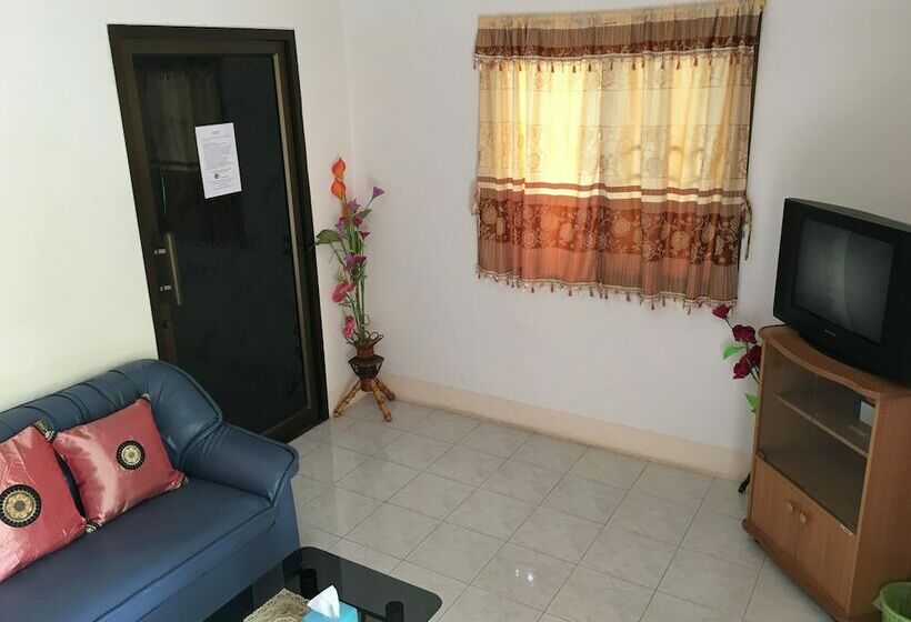 פנסיון Pakasan Garden Home