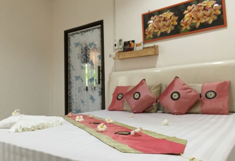 פנסיון Pakasan Garden Home