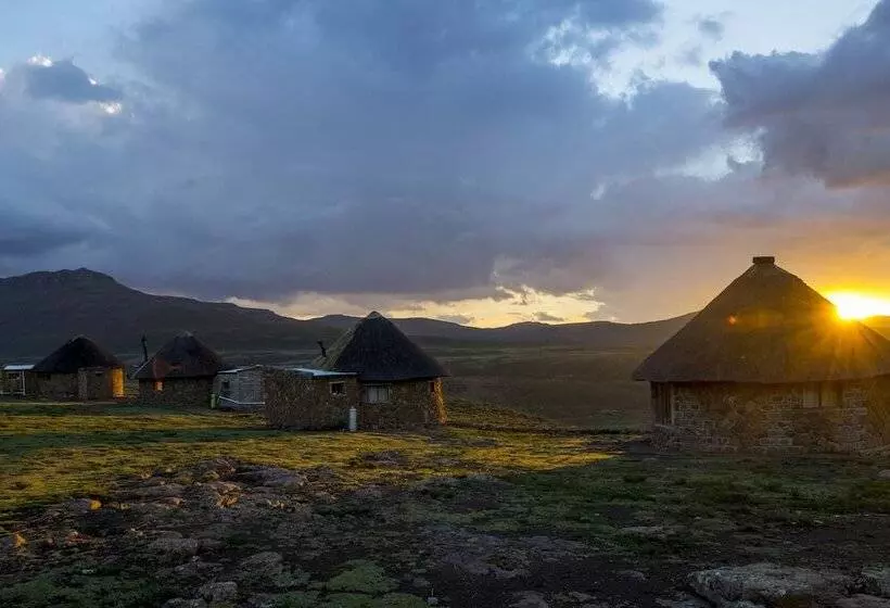 ペンション Sani Stone Lodge