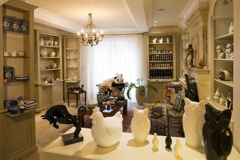 فندق Bastide Saint Antoine  Relais & Chateaux