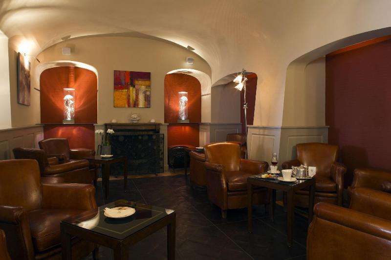 فندق Bastide Saint Antoine  Relais & Chateaux