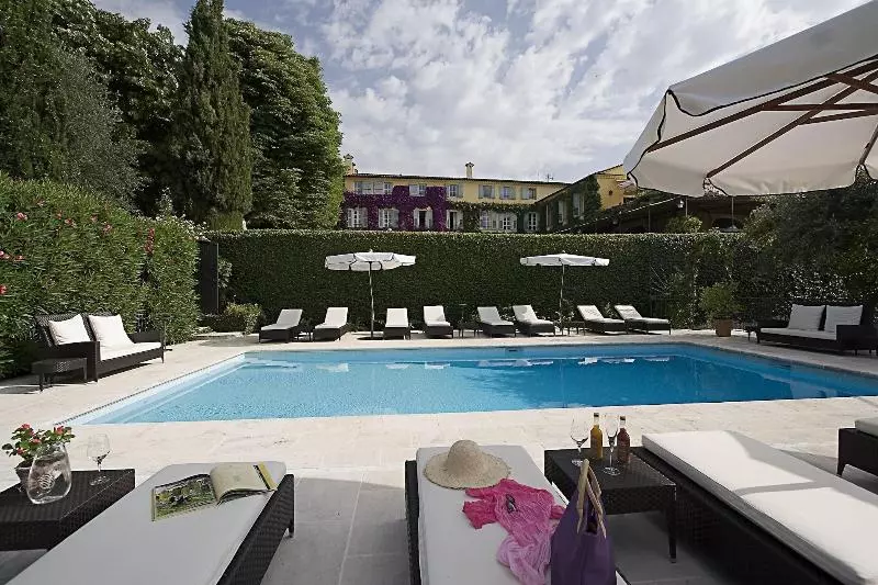 Hotel Bastide Saint Antoine Relais & Chateaux