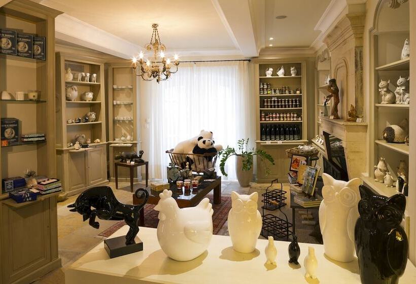 فندق Bastide Saint Antoine  Relais & Chateaux