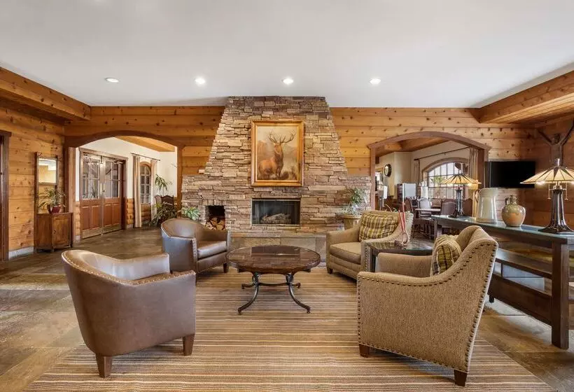 Best Western Corona Hotel & Suites