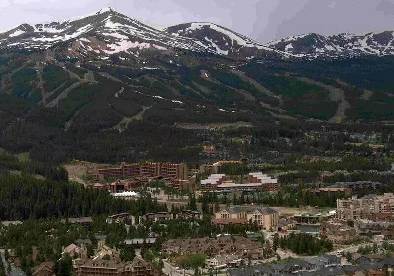 Отель Breckenridge Accommodations
