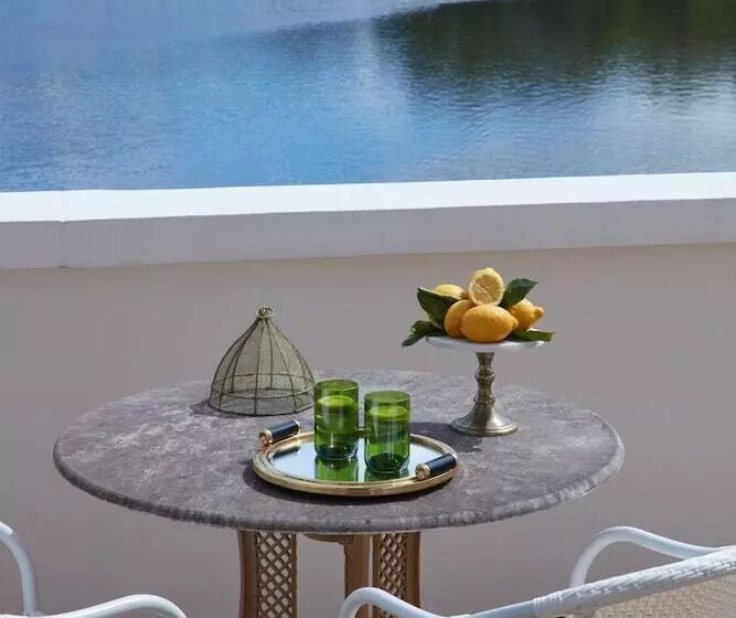 Отель Brindos, Lac & Château Relais & Châteaux Anglet Biarritz