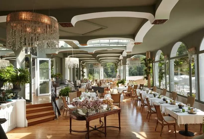 Отель Brindos, Lac & Château Relais & Châteaux Anglet Biarritz