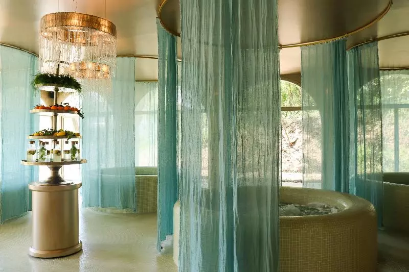 Отель Brindos, Lac & Château Relais & Châteaux Anglet Biarritz