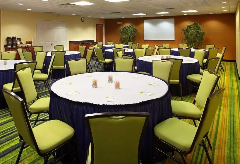 هتل Fairfield Inn & Suites Phoenix Midtown