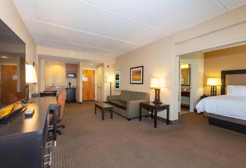Holiday Inn Express Hotel & Suites Jacksonville Airport, An Ihg