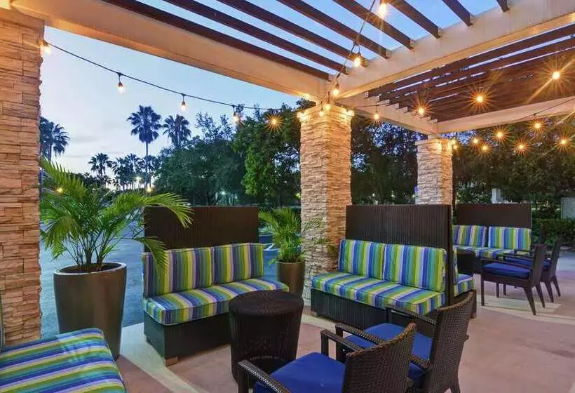 ホテル Home2 Suites By Hilton Miramar Ft. Lauderdale