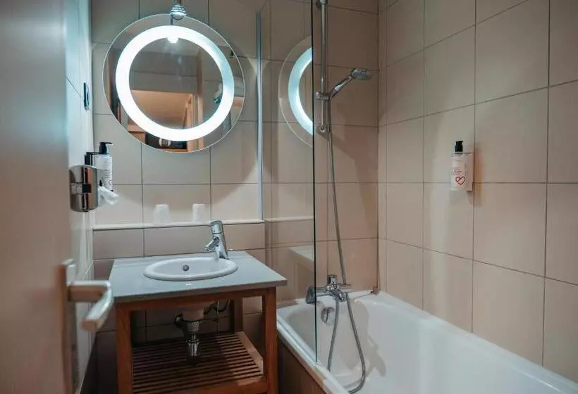 Отель Hôtel L Eden Des Cimes   Vacances Bleues   Belle Plagne 2100