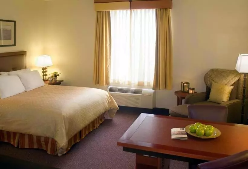 Отель Larkspur Landing Extended Stay Suites Roseville