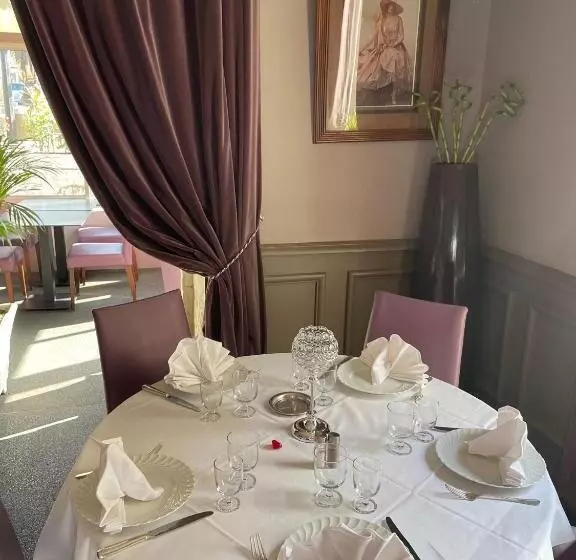 Отель Le Grand Hôtel