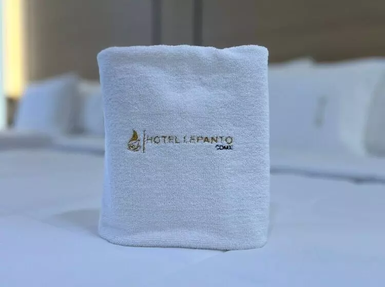 هتل Lepanto Reforma