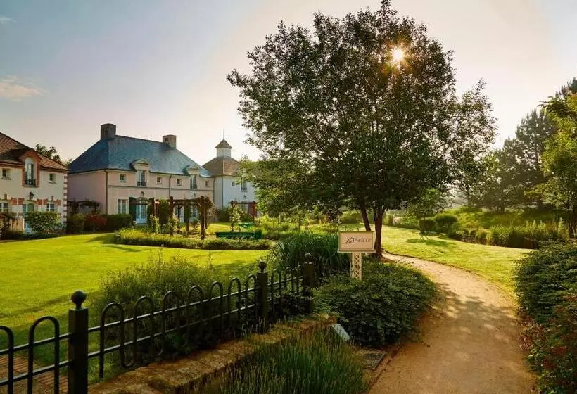 فندق Marriott S Village D Iledefrance