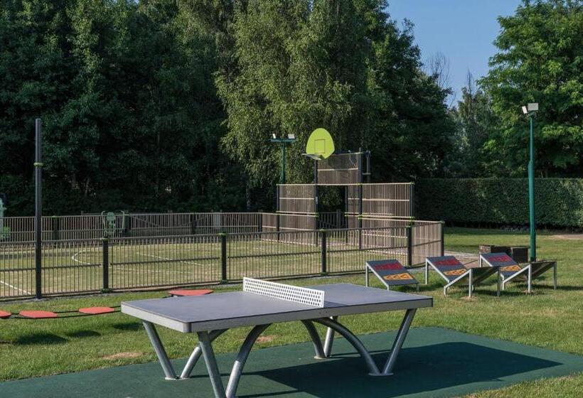 בית מלון כפרי Marriott S Village D Iledefrance