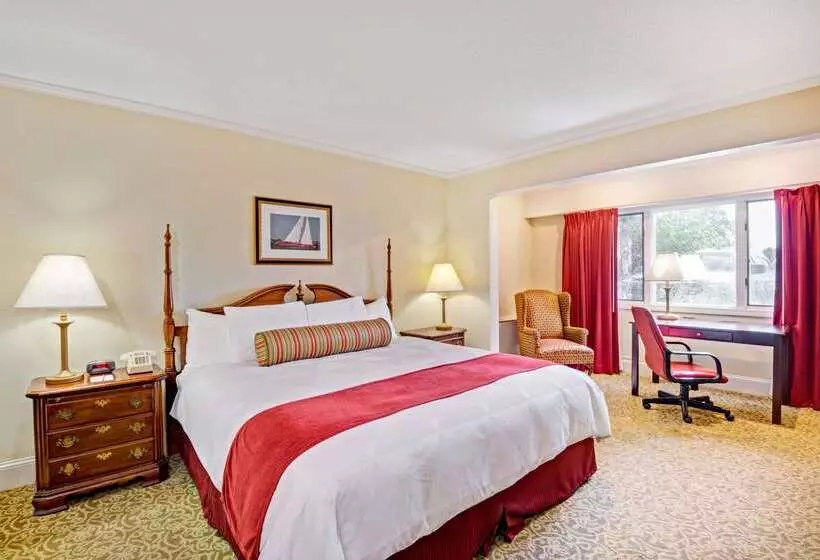 호텔 Ramada By Wyndham Seekonk Providence Area