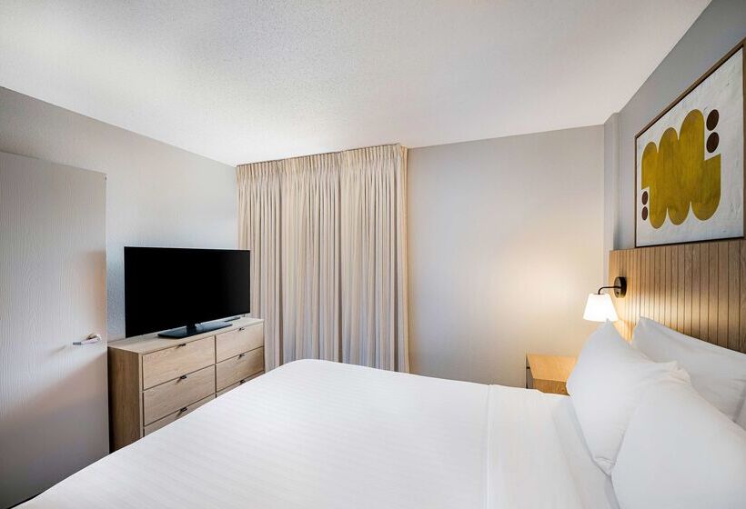 فندق Sonesta Simply Suites Jersey City