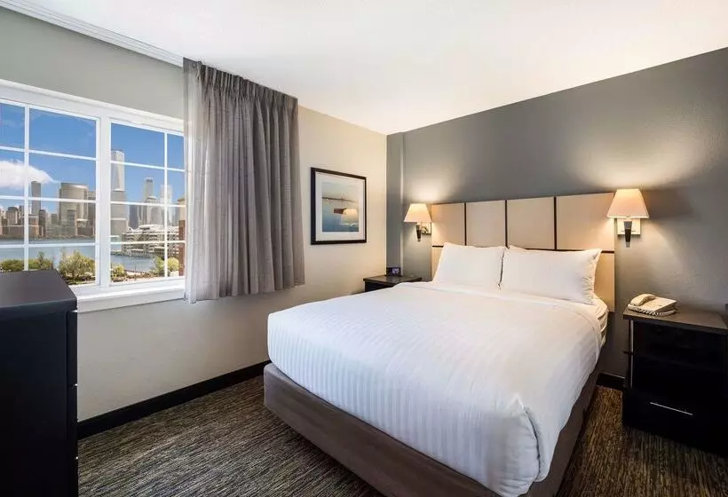 Hotel Sonesta Simply Suites Jersey City