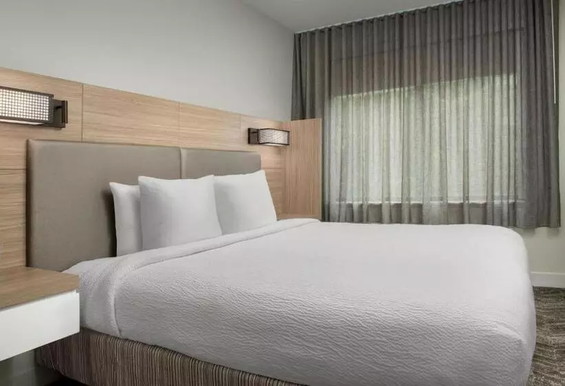 Отель Springhill Suites By Marriott Atlanta Buford/mall Of Georgia