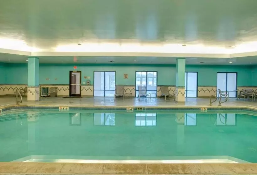 호텔 Springhill Suites By Marriott Lawrence Downtown