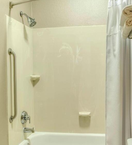 Otel Springhill Suites By Marriott Lawrence Downtown