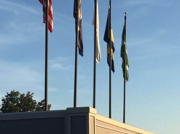 هتل The Kensington