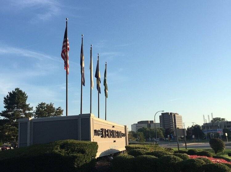 هتل The Kensington