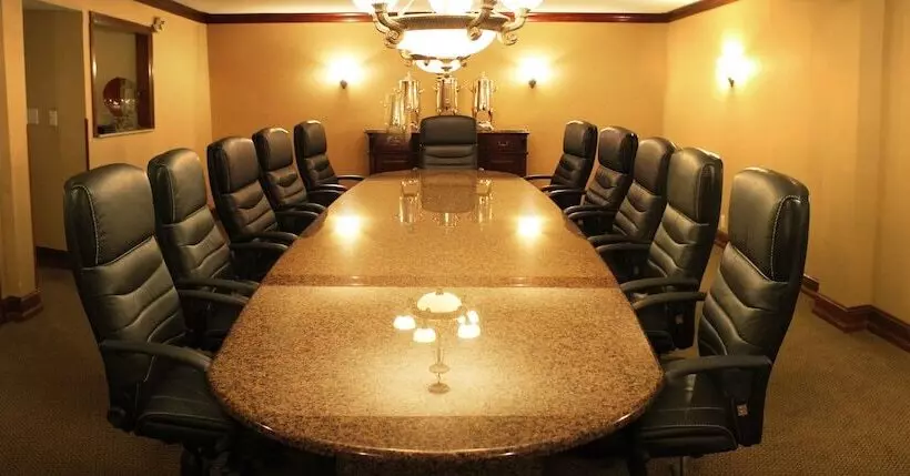 Отель The Kensington